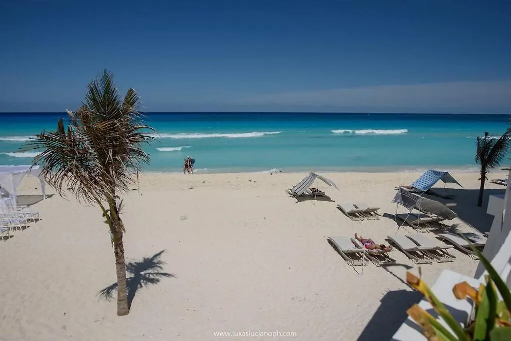 Frente Al Mar, Increible Vista, Nuevo Estudio 1 C 坎昆 0*,